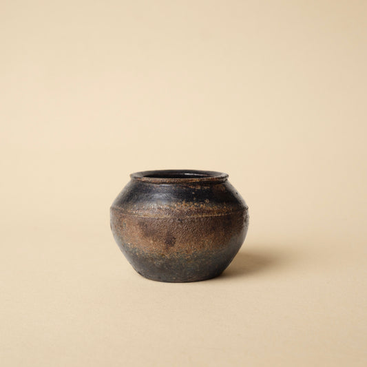 李朝 オンギ（甕器）